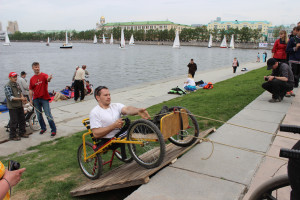 состязания инвалидов-спинальников на Майском экстриме